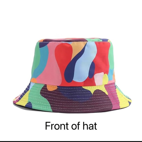 Reversible fun bucket hat. New. - Picture 1 of 4